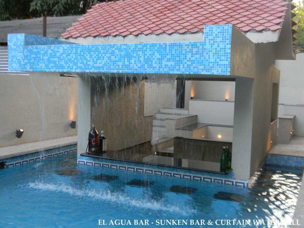 Resort De Crossroads กาลังกูติ ภายนอก รูปภาพ