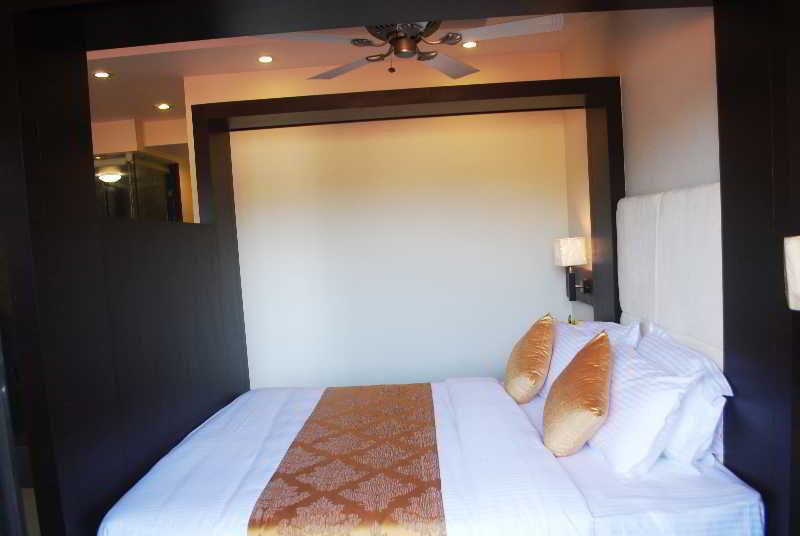 Resort De Crossroads กาลังกูติ ภายนอก รูปภาพ