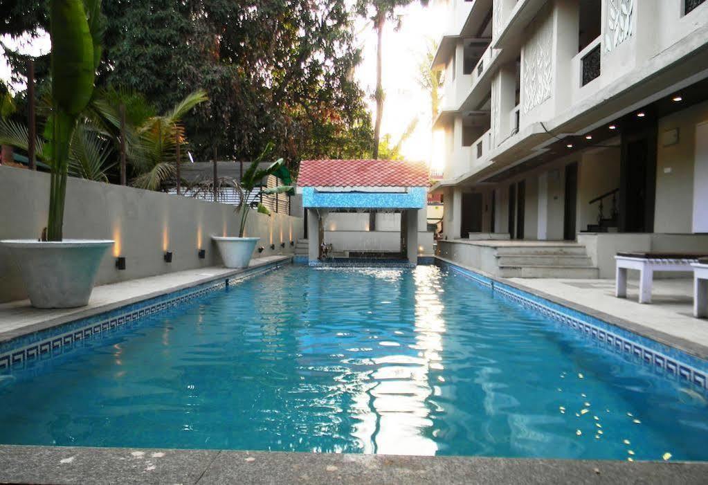 Resort De Crossroads กาลังกูติ ภายนอก รูปภาพ