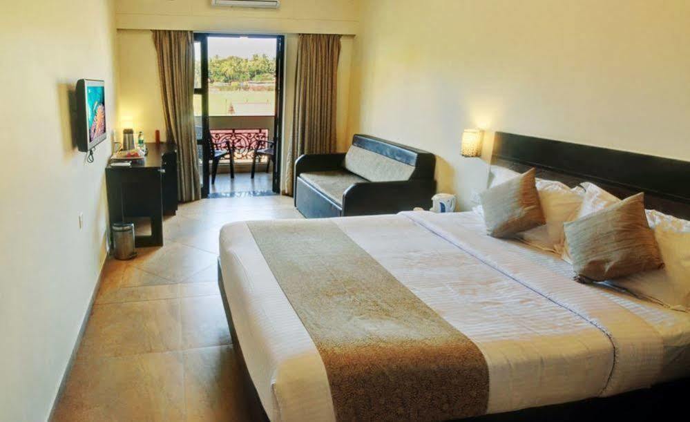 Resort De Crossroads กาลังกูติ ภายนอก รูปภาพ