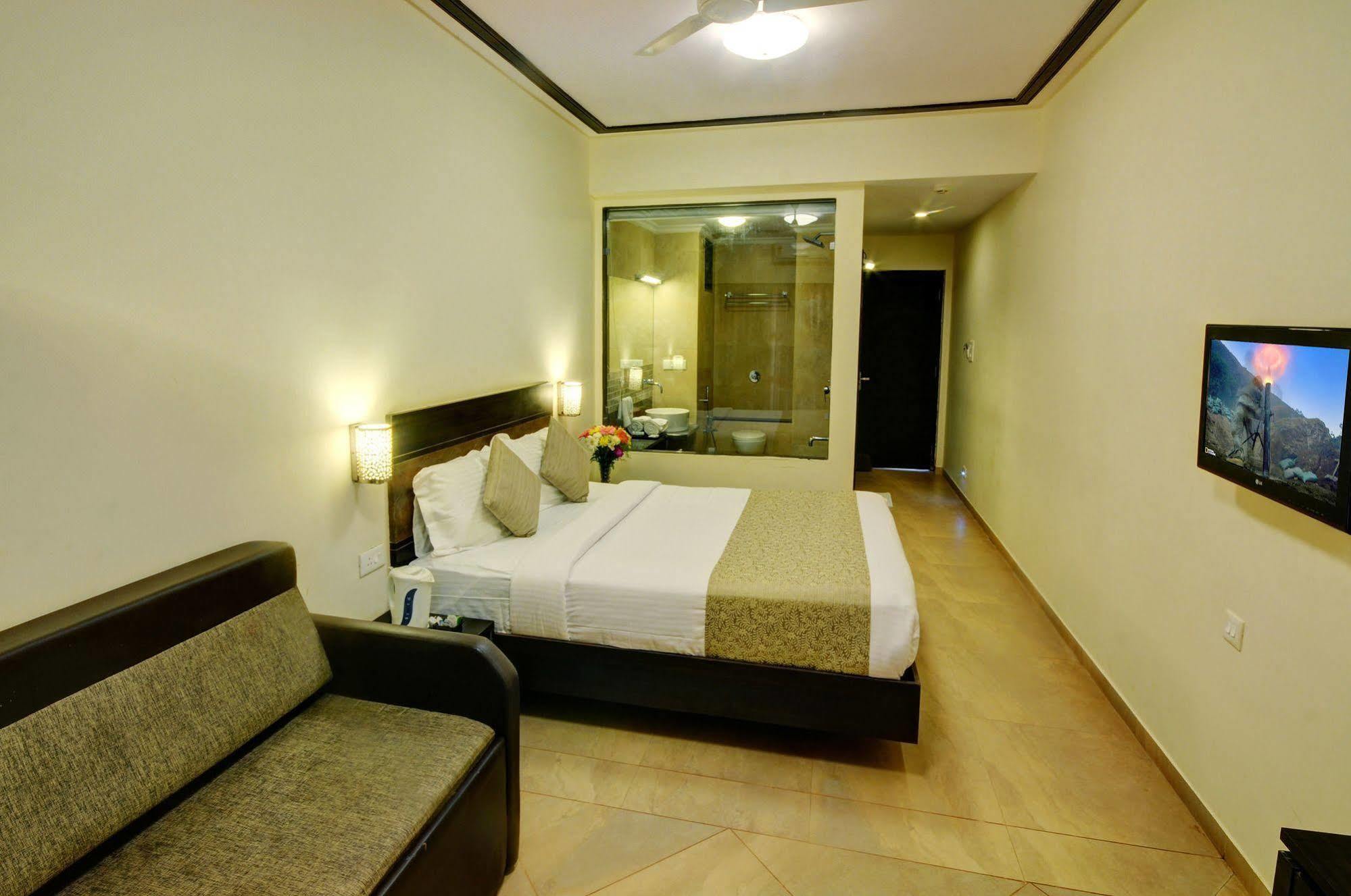 Resort De Crossroads กาลังกูติ ภายนอก รูปภาพ